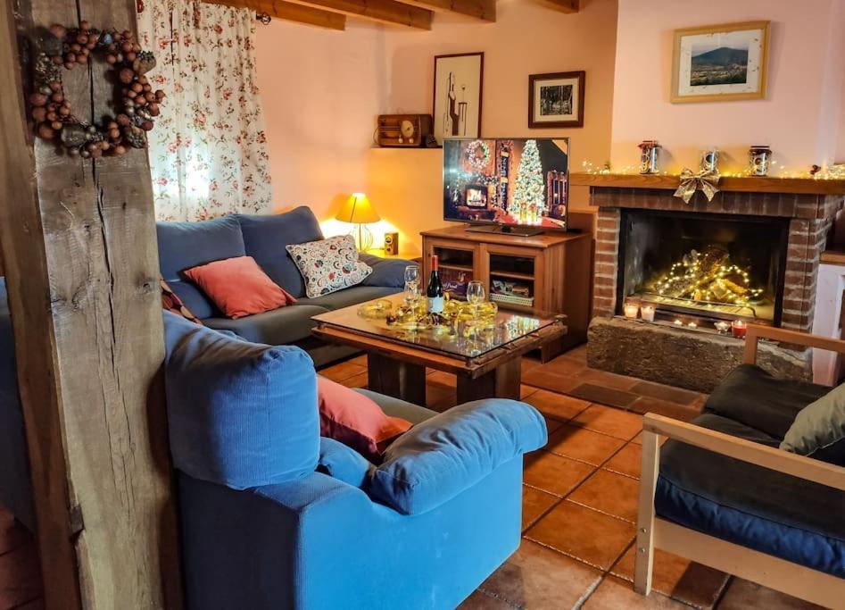Casa Rural Tozolosolobos Otero de Bodos 외부 사진